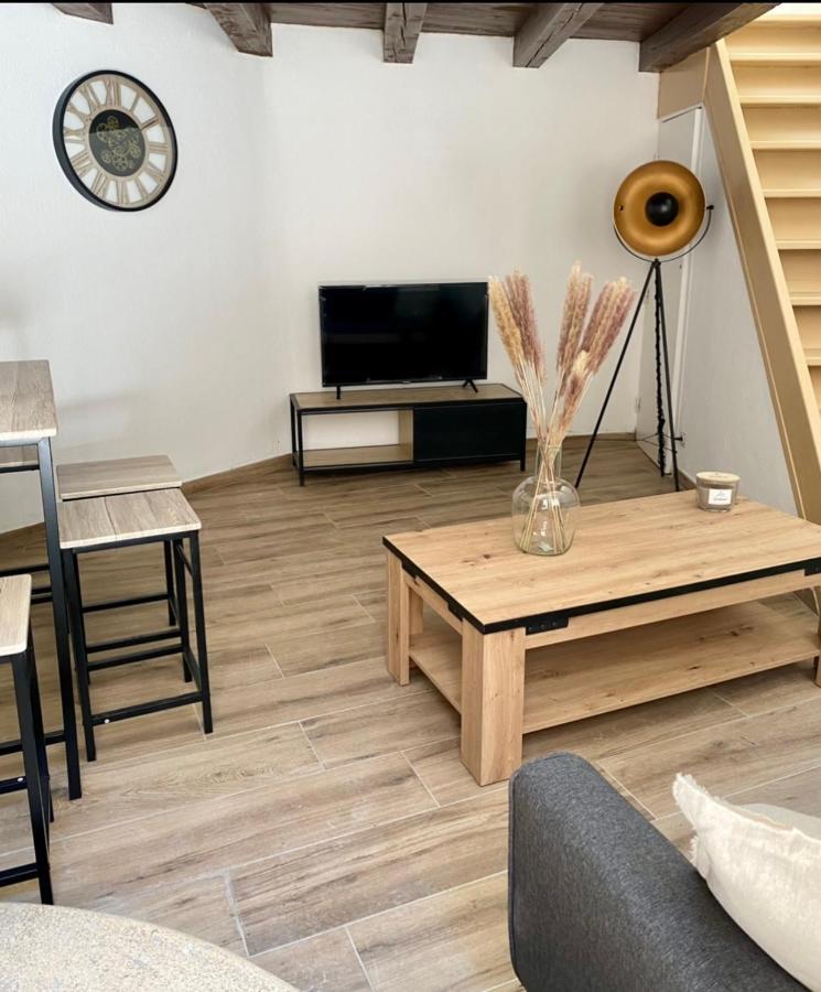 Delice De Nimes Appartement Buitenkant foto