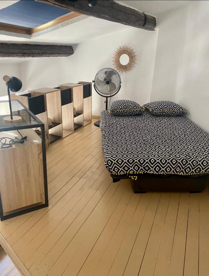 Delice De Nimes Appartement Buitenkant foto